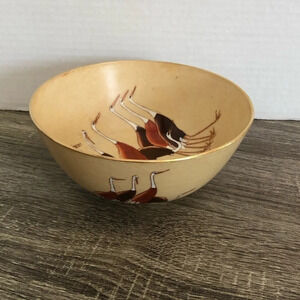 Vtg Hand Painted Crane  Bowl